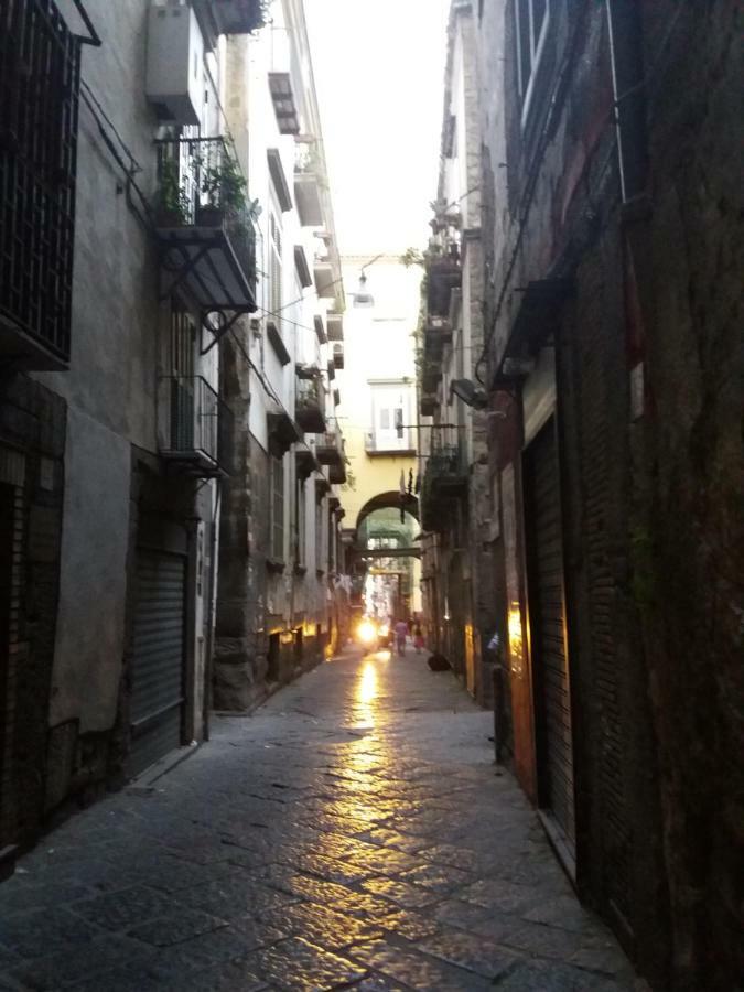 Il Teatro Di Nerone Apartment Napoli Exterior foto